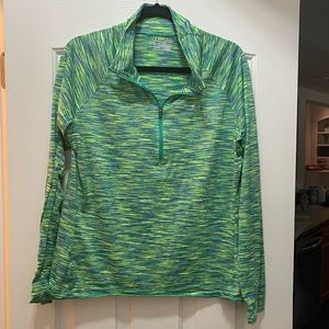 Womens UnderArmour comfy pullover mixed colors